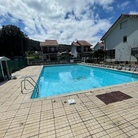 Chalet En Urbanizacion Con Piscina Argonos Exterior photo